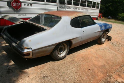 1972 pontiac le mans project car (great piece to restore)