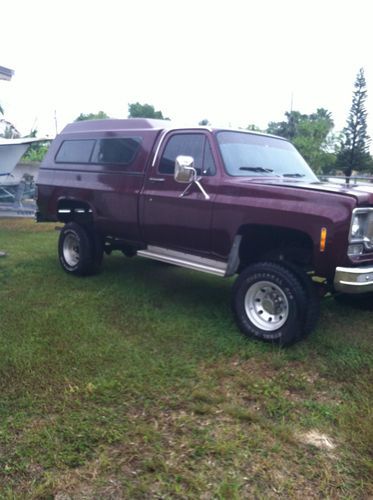 Chevy pick up 4x4 1974