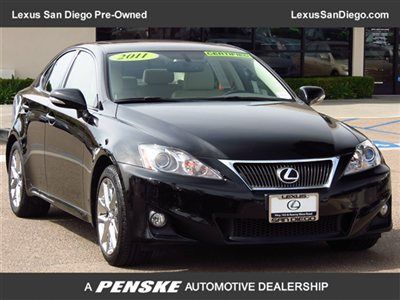 Lexus certified/moonroof/ventilated leather seats/bluetooth/chrome wheels