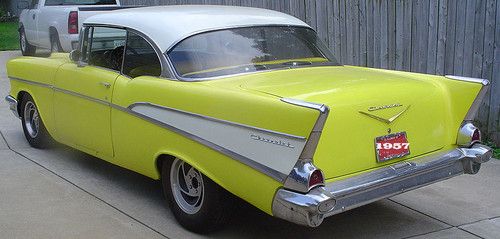 1957 chevrolet 2 door hardtop