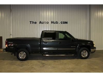 Heavy duty crew cab  4x4 6.0 v-8 in excellent condition!