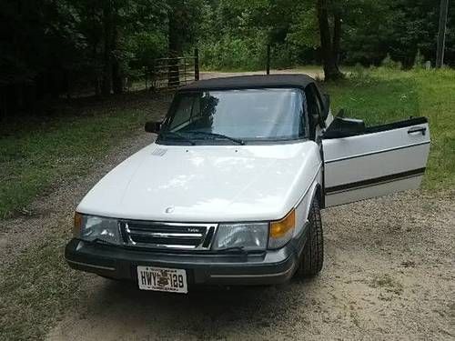 93 saab 900 turbo! convertible.  low miles, original paint, never any rust!!