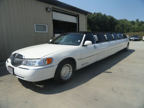 2001 lincoln town car executive 175" stretch limousine by westwind