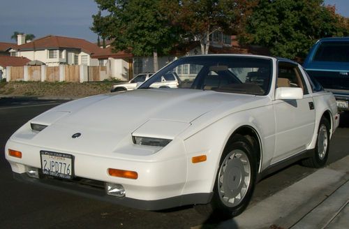 1988 nissan 300zx  coupe 2-door 3.0l 37k one owner miles - great shape