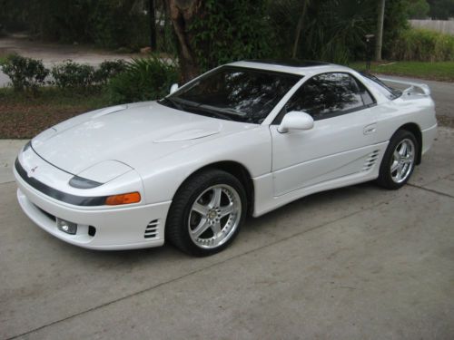 Must see 1992 mitsubishi 3000gt sl low miles pearl white excellent condition