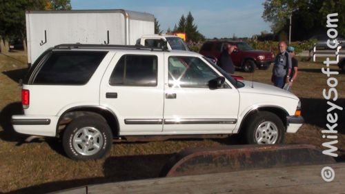 1999 chevy blazer no rustout runs and looks great