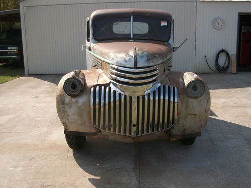 1941 chevy short bed truck, from out west , 95% solid