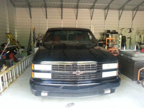 1990 chevy pickup 454 ss original and mint condition