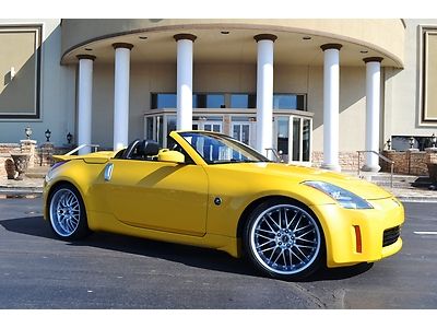 2005 nissan 350z convertible 20" wheels loaded mint  lo miles clean car fax