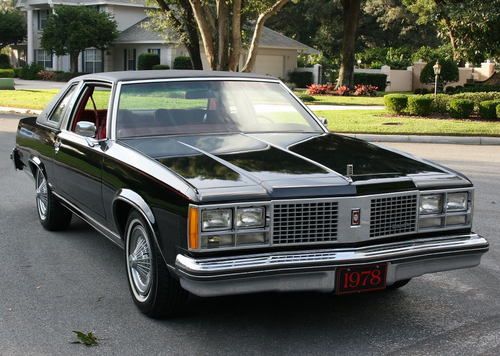 Gorgeous  two owner luxury classic -1978 oldsmobile 98 regency coupe