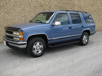 1995 chevy tahoe one florida owner, low miles, all documents, low reserve