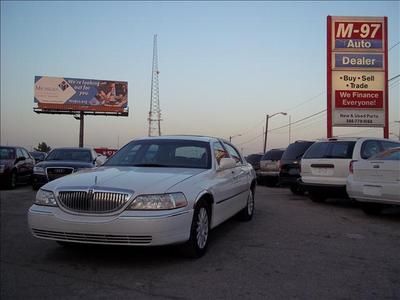 Warranty and financing available! 2003 lincoln town car mi rebuilt salvage title