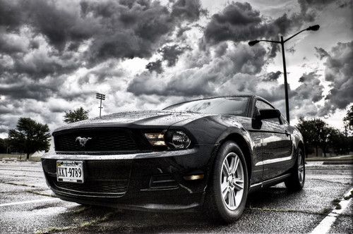 2011 ford mustang base coupe 2-door 3.7l