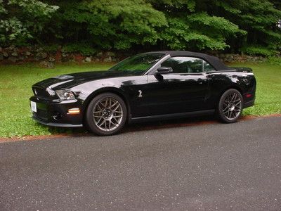 2012 shelby gt500 convertible,svt performance package,1841 miles