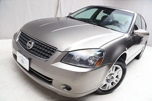 We finance! 2005 nissan altima 2.5 s fwd cd player dual power mirrors
