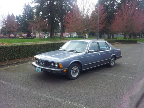 1982 bmw 733 i garge kept always well maint. drives great classic luxury