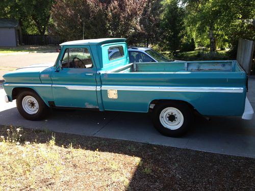 1965 chevrolet c20 pick up truck complete, clean classic ready to restore