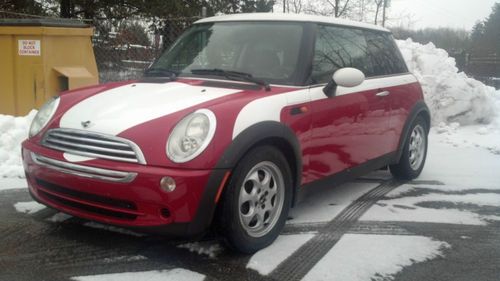 05 2005 mini cooper - hardtop - leather - navigation - very clean - runs great