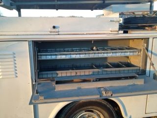 White 1997 c3500 service truck with electric invertor