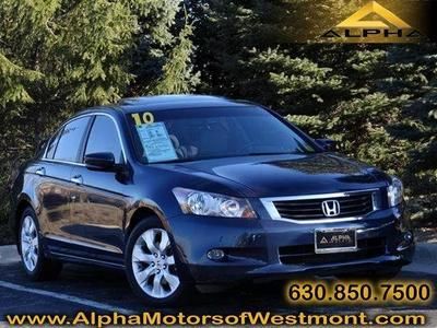 Heated leather navigation backup camera 1 owner clean carfax moonroof