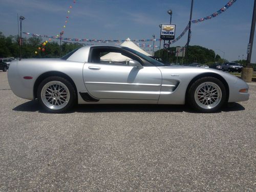 2001 chevrolet corvette z06 ls6 manual miles black leather silver clean chevy