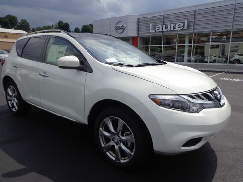 New 13 murano le awd platinum edition navigation rear camera heated leather seat