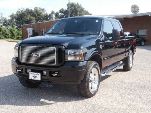 2005 ford f-250 super duty  black clearcoat/dk red flame harley davidson edtion