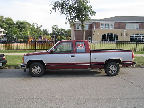 1992 chevy silverado ;runs great;1/2 ton extended cab; well maintained;