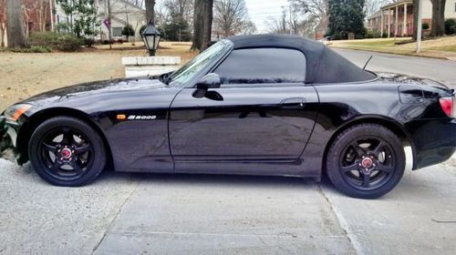 2003 honda s2000 low miles with hard top!