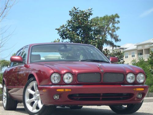 Xjr, carnival red/cashmere leather, low miles!! absolutely beautiful car