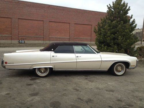 Classic 1970 electra 225 mint condition inside -a good car for collectors