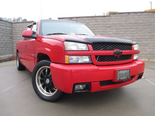 2003 chevy silverado ss, victory red, low miles, beautiful truck