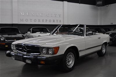 Time warp 35000 mile white 380sl with double timing chain