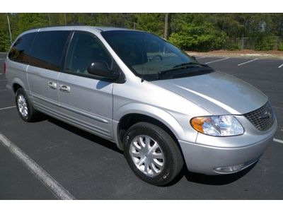 Chrysler town &amp; country lxi georgia owned michelin tires runs good no reserve