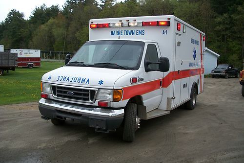 2006 e450 diesel ambulance in nice shape