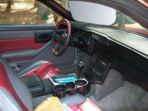 1989  coupe camaro irocz 28 5.7 350cid positrac auto 4spd