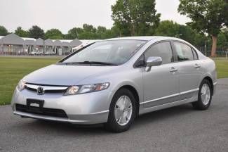 2008 honda civic get 36 mpg with this hybrid - great price!