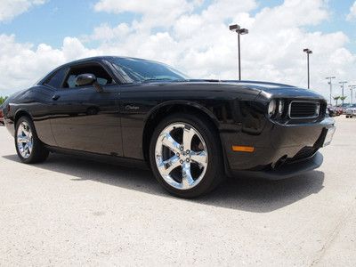 Rt manual coupe 5.7l hemi  navigation leather low miles certified pre-owned