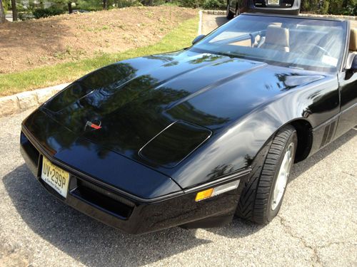 1987 black corvette convertible 121k 2nd owner