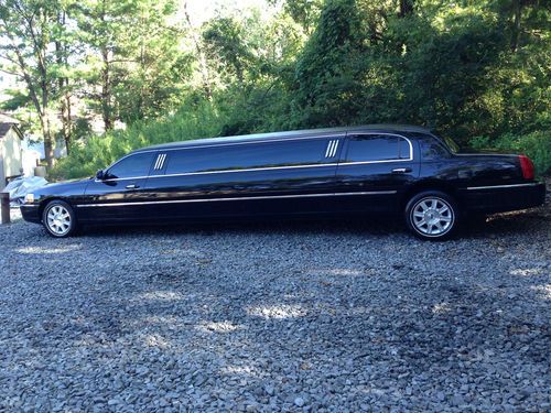 2008 lincoln town car executive stretch limo 4-door 4.6l