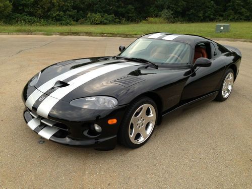 Rare mint collector quality 2000 dodge viper gts coupe v10 nicely modded!!!!