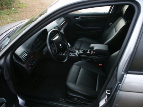 3251 4 door sedan all power gray/black leather interior rebuilt trans w/warranty