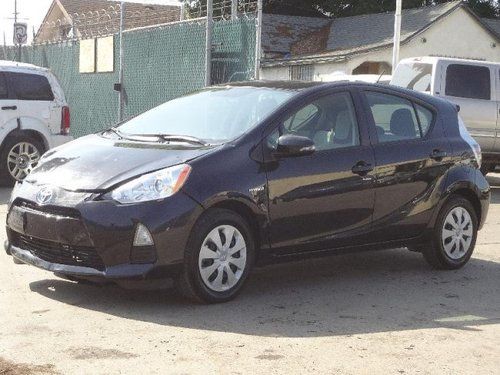 2012 toyota prius c damaged salvage hybrid runs! only 6k miles export welcome!!