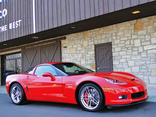 Z06, only 300 miles!! 2lz, chrome wheels, absolutely stunning 6spd
