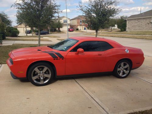 *2009 dodge challenger r/t with mods; only 12,614 miles!!!*