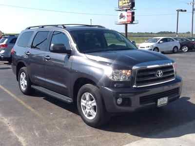 4wd, sunroof, back-up camera, very sharp :like new, low miles (40,186), 5.7 v8