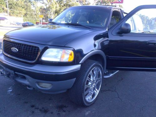 2001 ford expedition xlt sport utility 4-door 4.6, black color (24 inch rims)