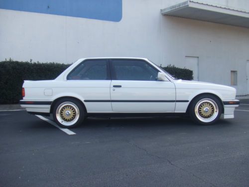 1989 bmw 325is base coupe 2-door 2.5l