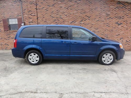 2010 dodge grand caravan se stow and go seating small v6 good fuel mileage