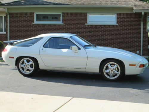 1988 porsche 928 s4.  car is in excellent condition with all major service done